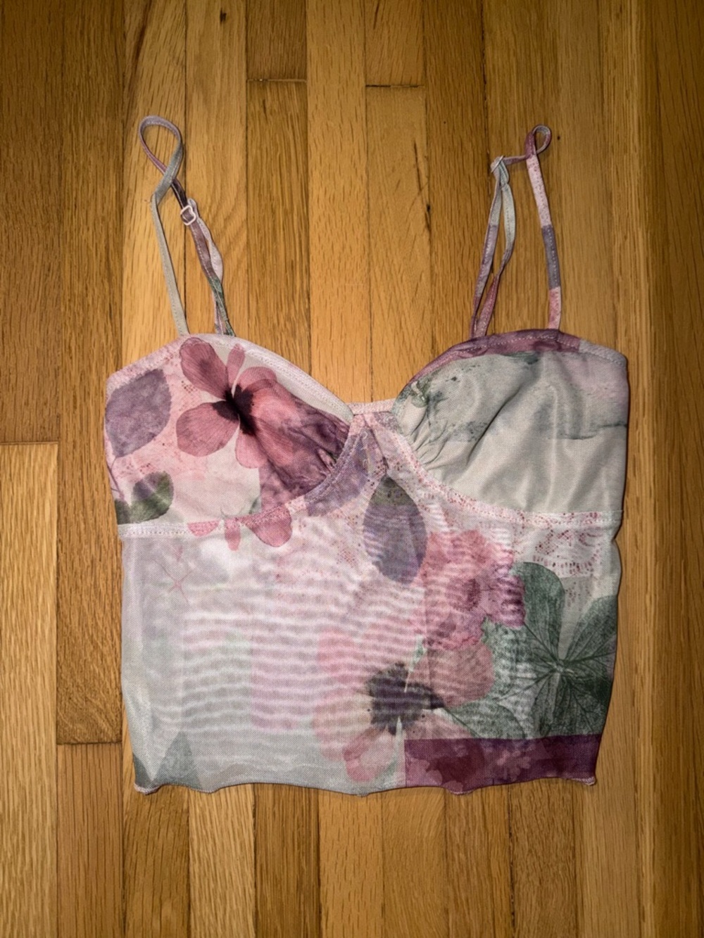 Motel Rocks Floral Top - Picture 1 of 1